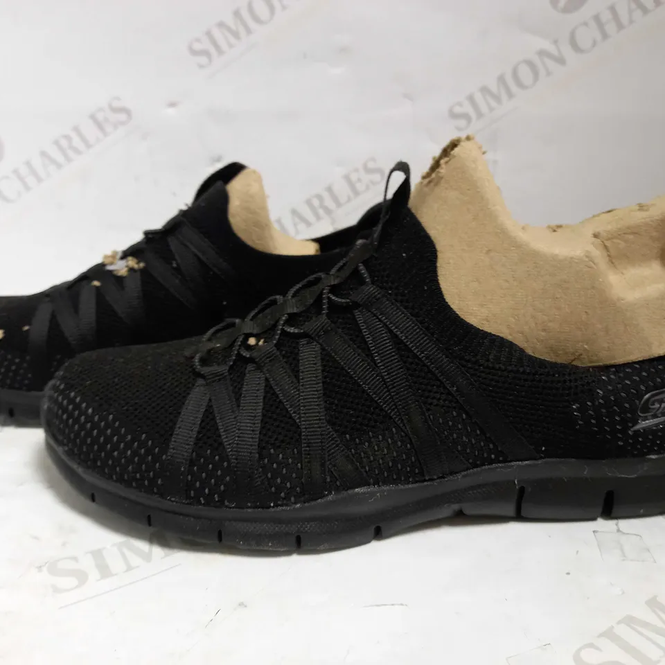 SKECHERS GRATIS CHIC NEWNESS STRETCH FIT SLIP-ON TRAINERS BLACK UK SIZE 6