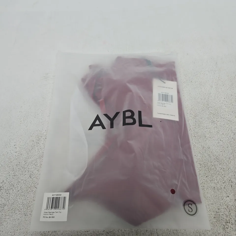 BAGGED AYBL ADAPT SEAMLESS TANK TOP - AUTUMN RED - SIZE SMALL