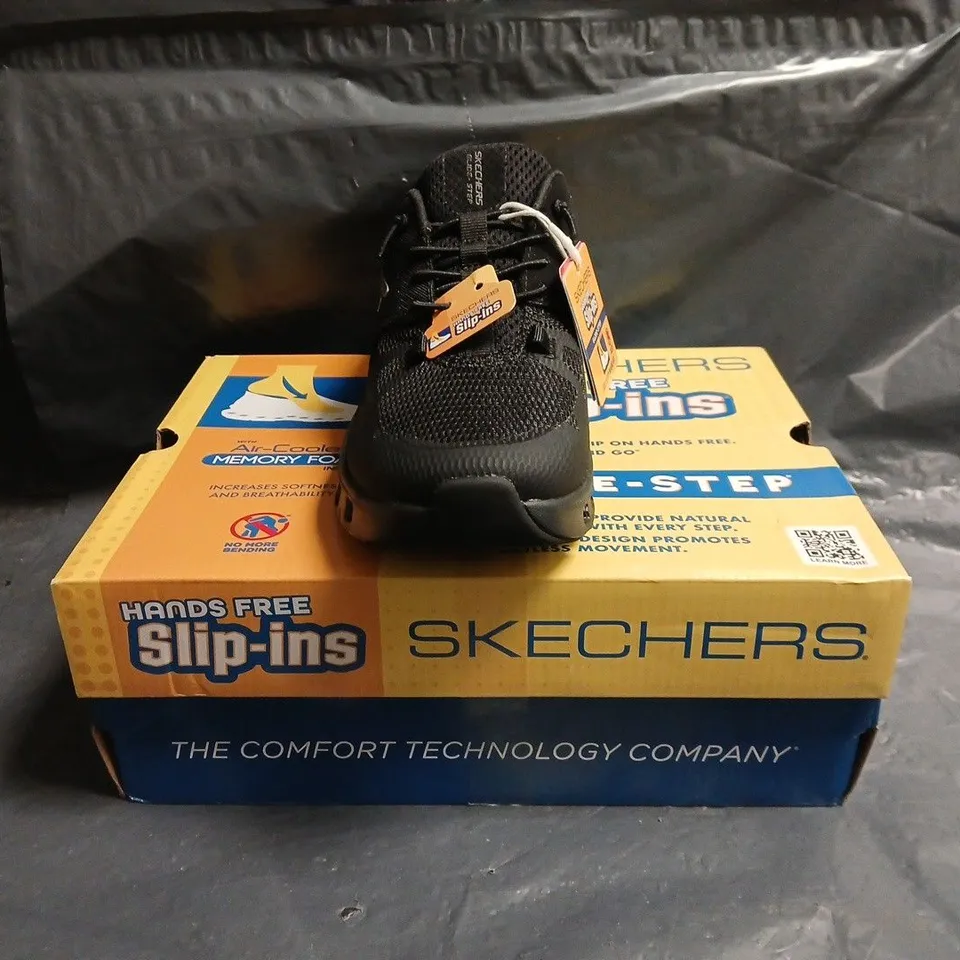 BOXED PAIR OF SKECHERS SLIP-INS IN BLACK SIZE UK 3