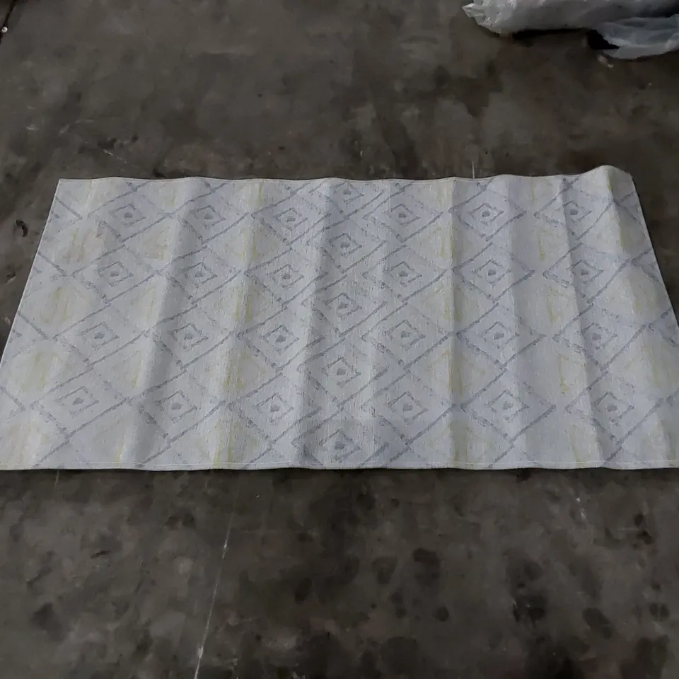 LAMAVOLA LINE RUG YELLOW/GREY // SIZE: 80 X 150cm
