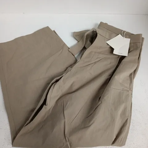 COS RELAXED FLARED BOTTOM TROUSERS IN STONE - EU 50