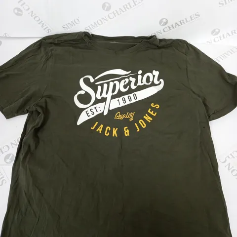 JACK AND JONES GRAPHIC T-SHIRT SIZE XL