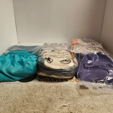 BOX OF APPROXIMATELY 25 ASSORTED CLOTHING ITEMS TO INCLUDE KETTLEWELL ETC