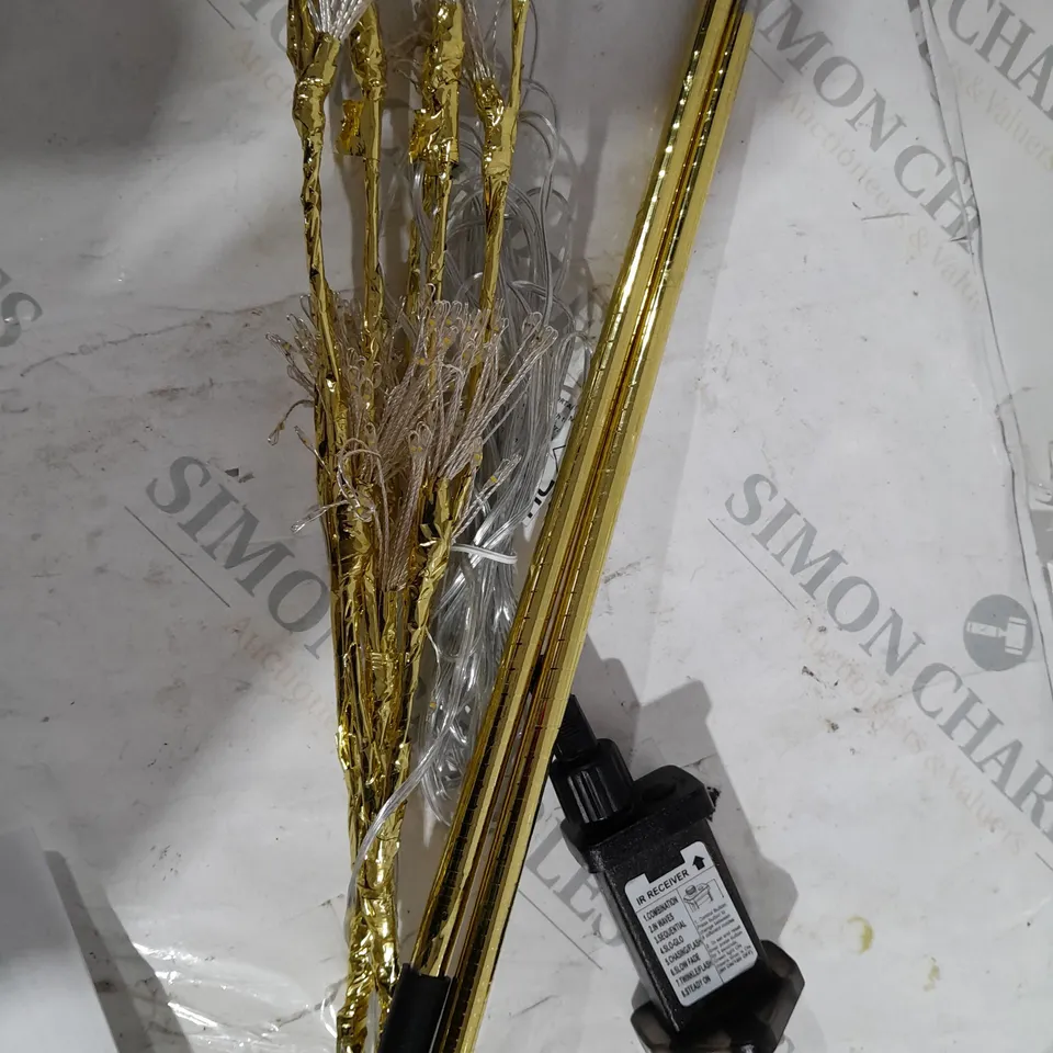 SARA DAVIES SET OF 2 STARBURST LIGHTS