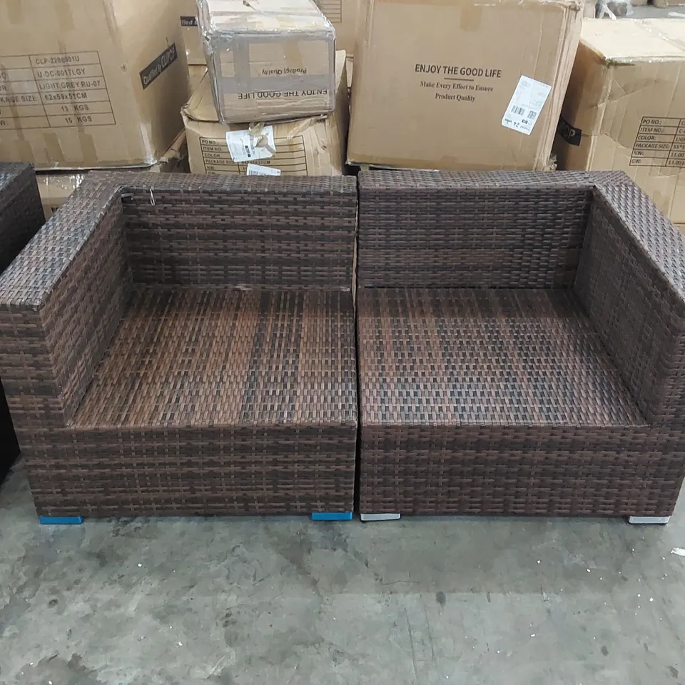 DESIGNER 2-PIECE BROWN RATTAN PATIO/GARDEN SOFA 