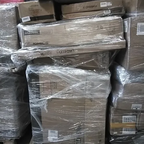 PALLET OF HOUSEHOLD ITEMS TO INCLUDE CAMPING CHAIR, BAR STOOL, CONSOLE TABLE AND OTHER ASSORTED ITEMS...