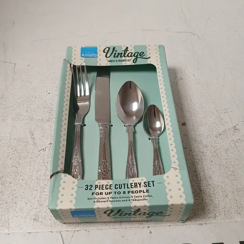 AMEFA VINTAGE 32 PIECE CUTLERY SET – FOR UP TO 8 PEOPLE (BOXED)