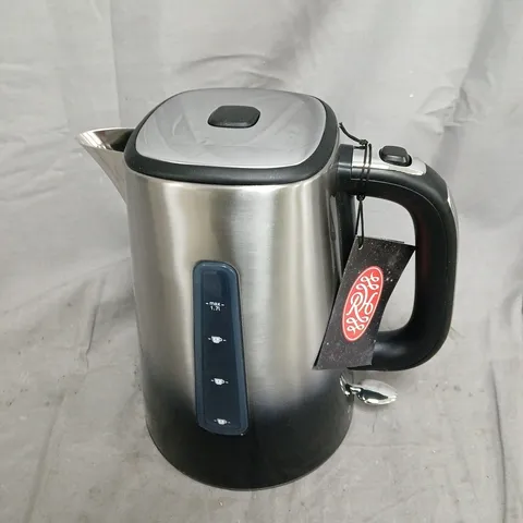 RUSSELL HOBBS 25111 KETTLE IN SILVER/BLACK