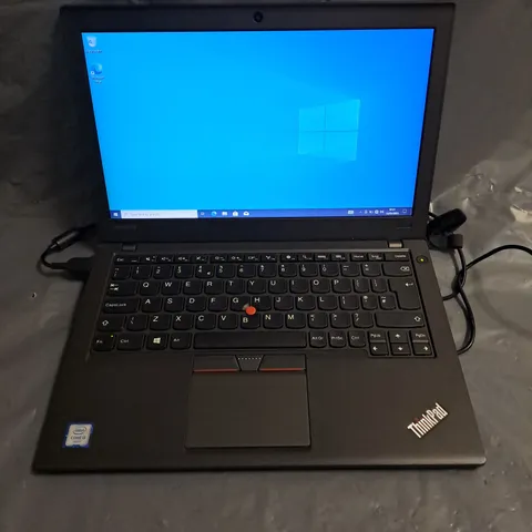 LENOVO THINKPAD X260 I5 6TH GEN 8GB RAM 256GB SSD WINDOWS 10 CHARGER INCLUDED