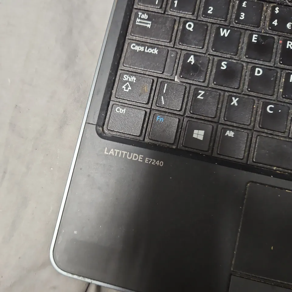 DELL LATITUDE E7240 LAPTOP – BLACK WITH INTEL CORE I5