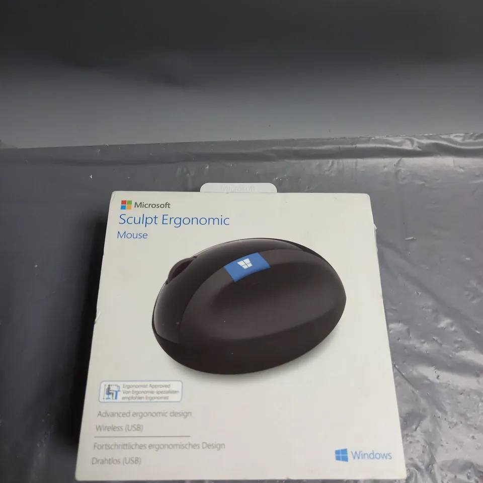 BOXED MICROSOFT SCULPT ERGONOMIC WIRELESS MOUSE
