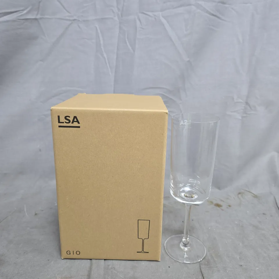 BOX OF 4 CHAMPAGNE FLUTES