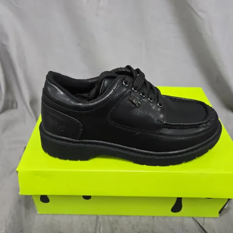 BOXED KOI KIDZ PLAYFUL TREK KIDZ LACE UP SHOES BLACK SIZE UK 2