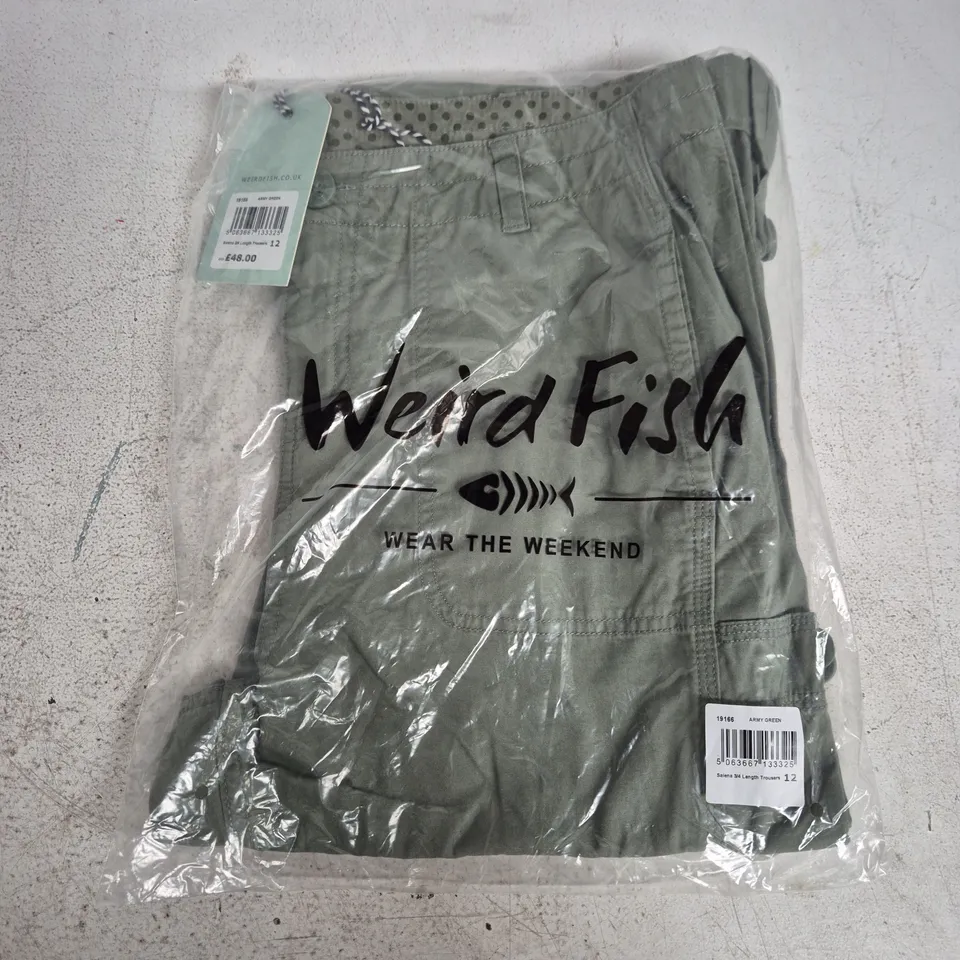 BAGGED WEIRD FISH SALENA ARMY GREEN 3/4 LENGTH TROUSERS – UK 12