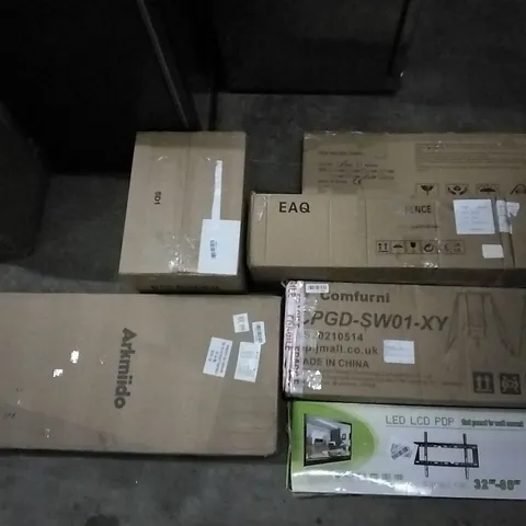 PALLET OF ASSORTED ITEMS INCLUDING BED RAIL GUARD, EAQ FENCE, FLAT PANEL TV WALL MOUNT, COMFURNI BABY SWING SET, HYPER EDEN BABY'S PLAY PEN, AIFEEL STAND MIXER
