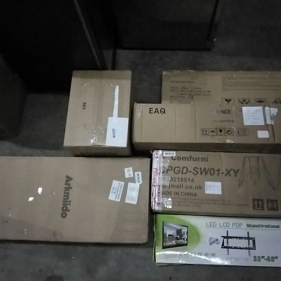 PALLET OF ASSORTED ITEMS INCLUDING BED RAIL GUARD, EAQ FENCE, FLAT PANEL TV WALL MOUNT, COMFURNI BABY SWING SET, HYPER EDEN BABY'S PLAY PEN, AIFEEL STAND MIXER