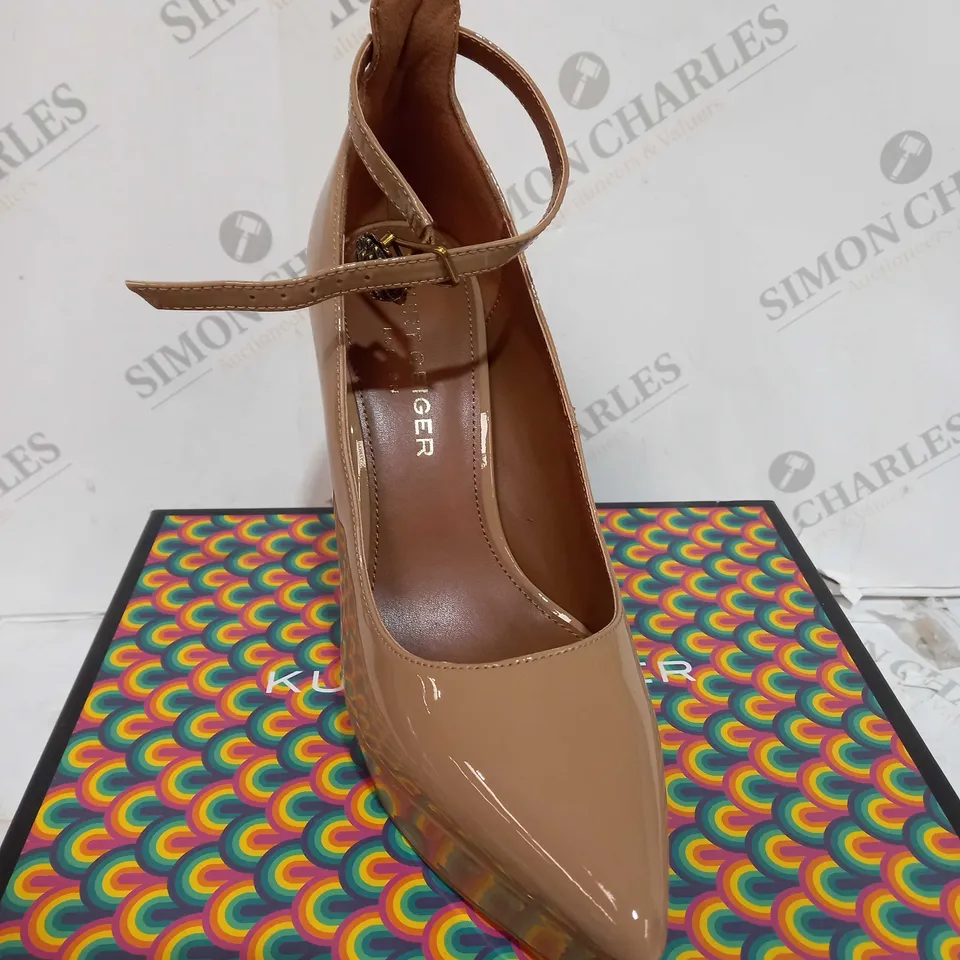 BOXED KURT GEIGER LONDON BEIGE HEELS - UK SIZE 6.5