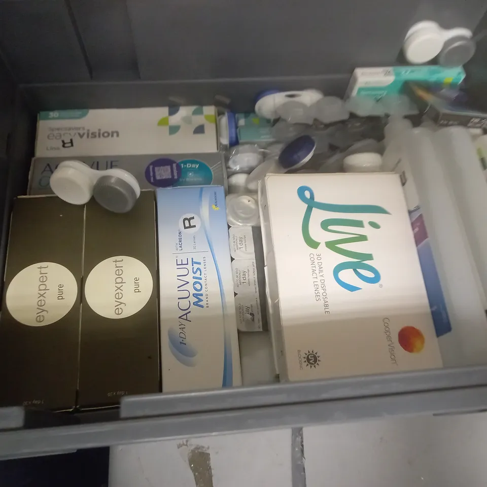 LOT OF ASSORTED EYE CARE ITEMS TO INCLUDE SPECSAVERS, ACUVUE AND REBU