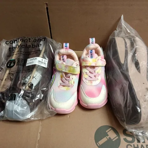 BOX OF APPROXIMATELY 15 ASSORTED PAIRS OF SHOES AND FOOTWEAR ITEMS IN VARIOUS COLOURS, STYLES, AND SIZES - COLLECTION ONLY