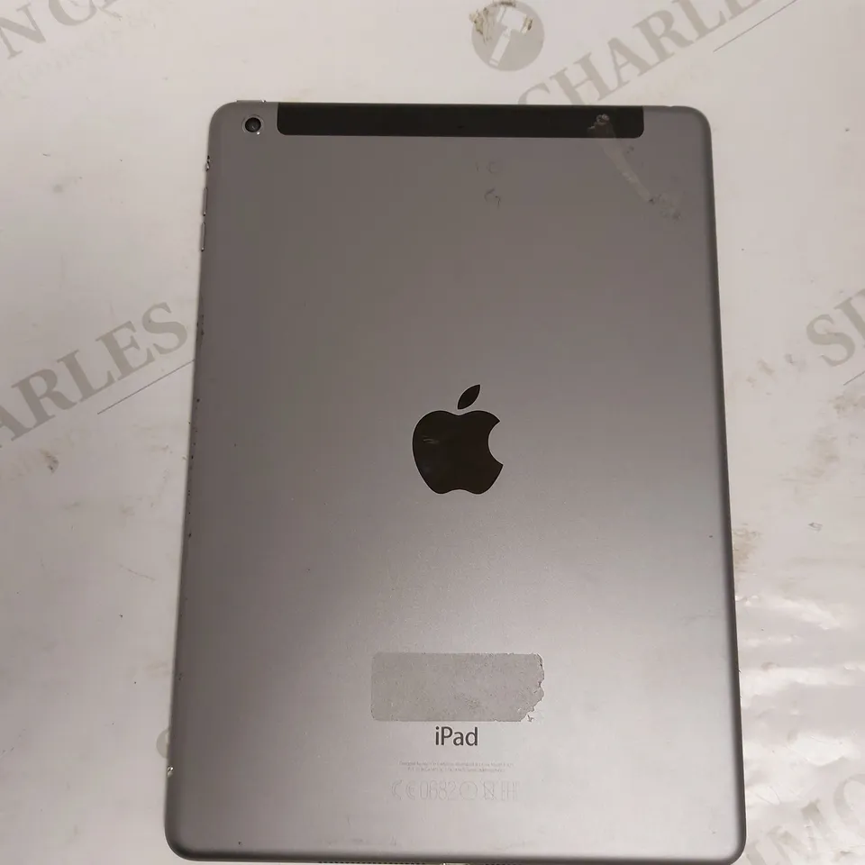 APPLE IPAD AIR A1475