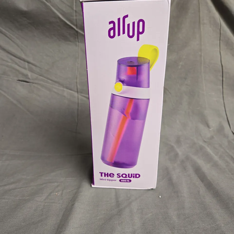 SEALED AIR UP THE SQUID MINI SIPPER WATERBOTTLE IN PURPLE 600ML