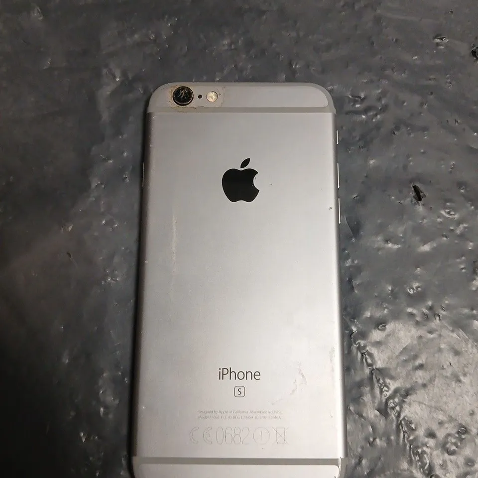 APPLE IPHONE 5S – SILVER
