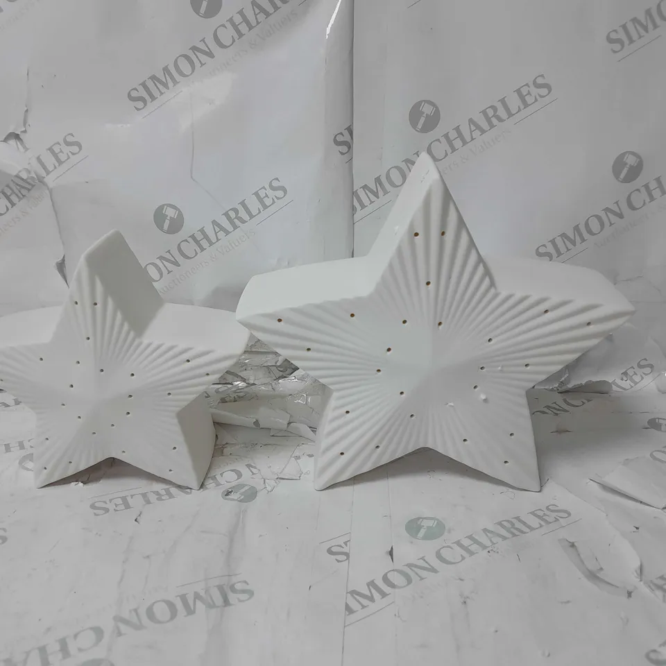 BOXED K BY KELLY HOPPEN SET OF LARGE PORCELAIN LIGHT UP WHITE STARS