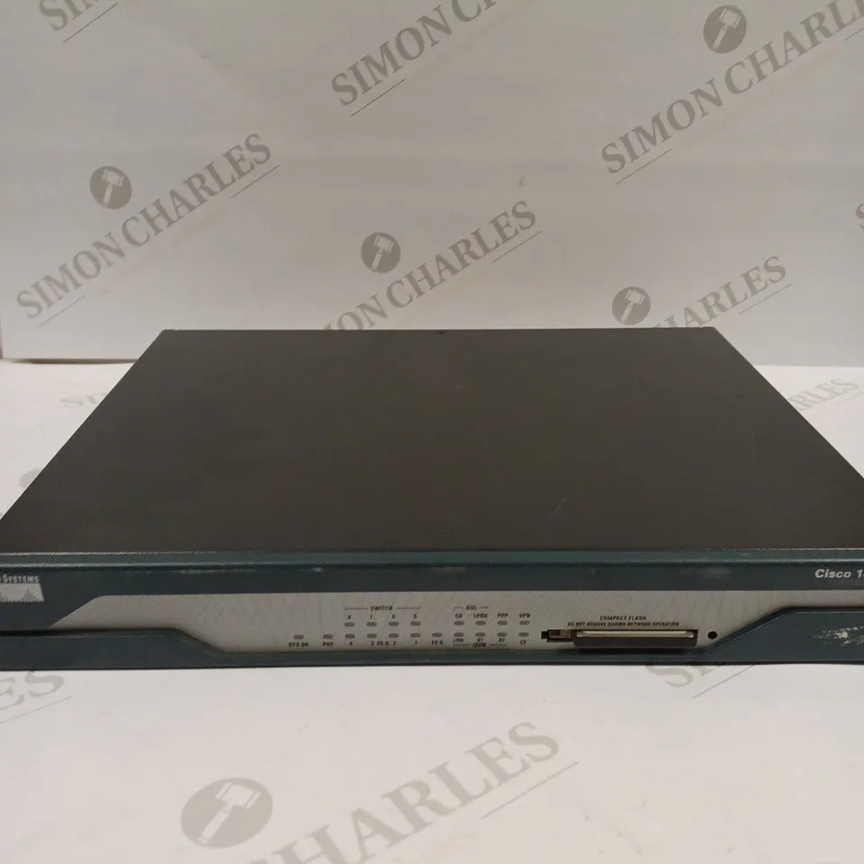 CISCO 1801 ROUTER