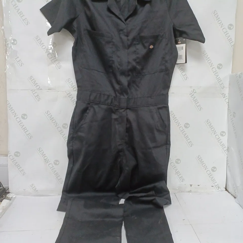 DICKIES WOMENS SHORT SLEEVE COVERALL IN BLACK - MEDIUM