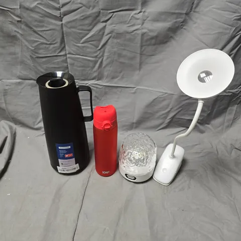 LARGE BOX OF APPROX 10 ASSORTED HOUSEHOLD PRODUCTS TO INCLUDE - BOTTLE - THERMAL CARAFE - LIGHT - ETC