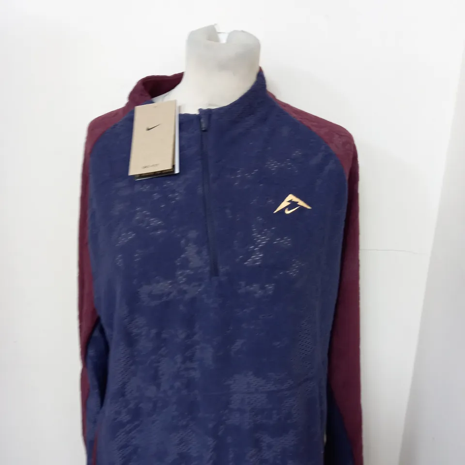 NIKE CASUAL TRAIL 1/4 ZIP TOP SIZE L