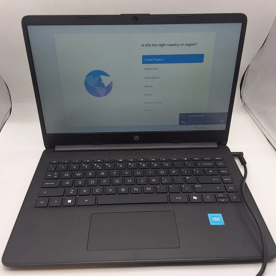 BOXED HP INTEL CELERON LAPTOP IN BLACK - 14S-DQ3001SA