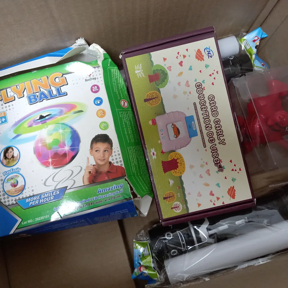 APPROXIMATELY 10 ASSORTED ITEMS TO INCLUDE WEDNESDAY ADDAMS SCHOOL BAG, POWER RANGERS MIGHTY MORPHIN BLACK RANGER ACTION FIGURE, PADDINGTON BEAR BIRTHDAY DECORATIONS SET 