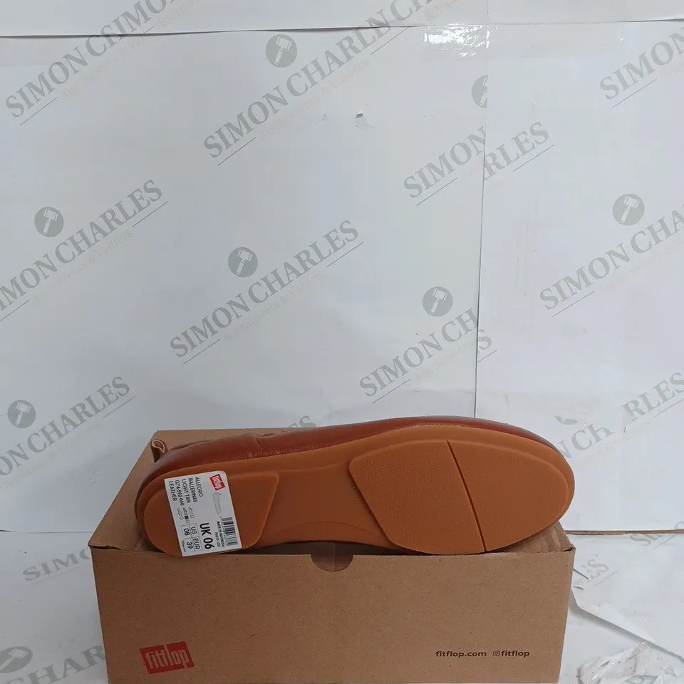 FIT FLOP ALLEGRO BALLERINAS IN LIGHT TAN - UK 6