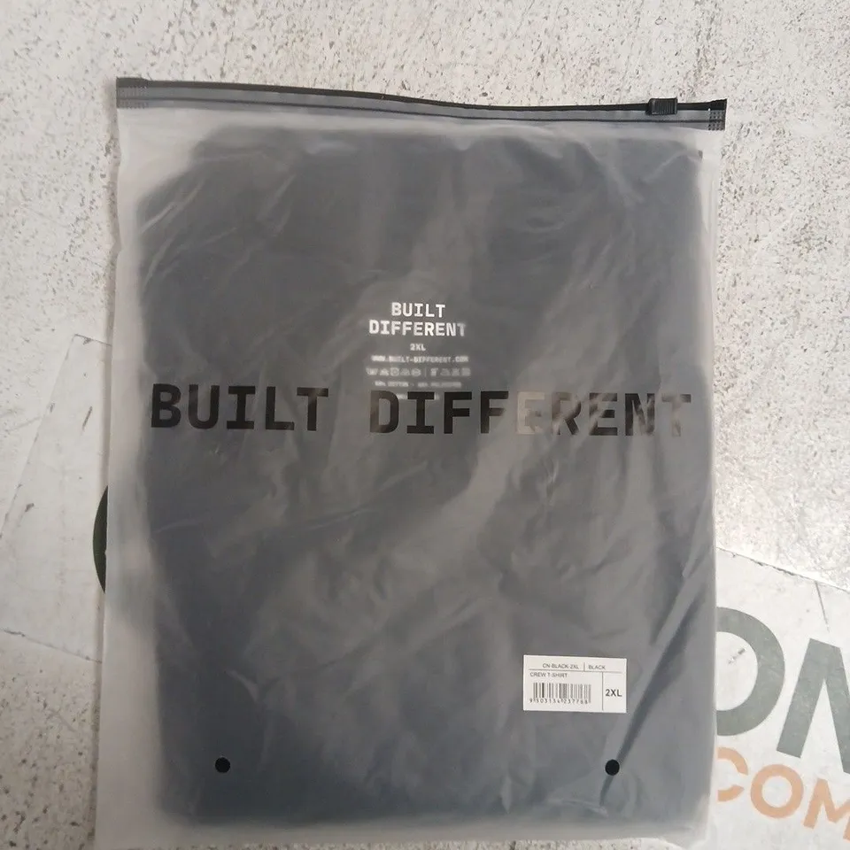 BAGGED BUILT DIFFERENT CREW T-SHIRT IN BLACK SIZE 2XL