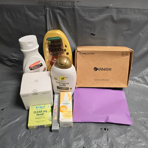 APPROXIMATEY 20 ASSORTED HEALTH AND BEAUTY PRODUCTS TO INCLUDE - GARNIER FACE MASKS - PALMER'S BODY LOTION - ANUA HEARTLEAF 77 CLEAR PADS - ETC