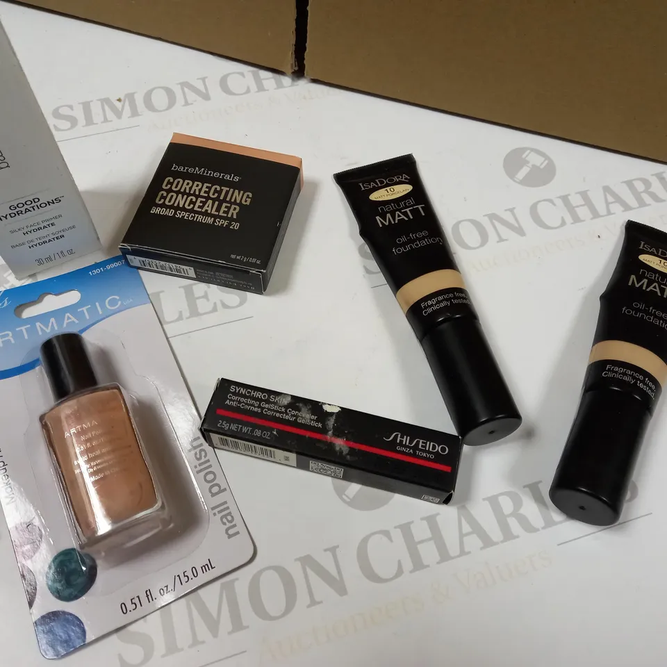 LOT OF APPROX 8 ASSORTED BEAUTY PRODUCTS TO INCLUDE: BAREMINERALS, GORGEOUS COSMETICS, ISADORA