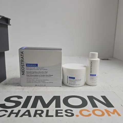 NEOSTRATA RESURFACE SMOOTH SURFACE GLYCOLIC PEEL BOXED KIT – JAR & BOTTLE (60 ML)