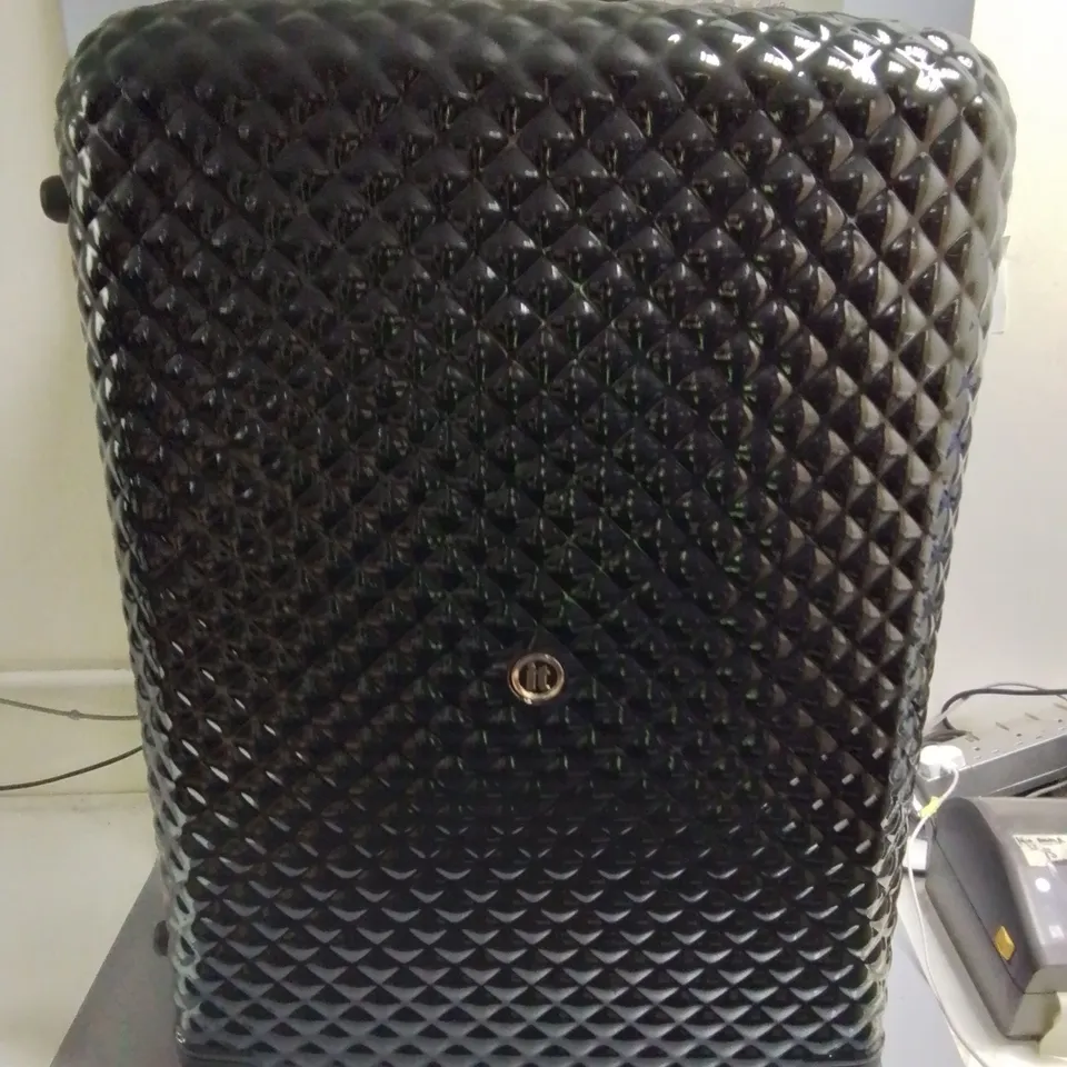 ITLUGGAGE 186L GLITZY LUGGAGE CASE IN BLACK / COLLECTION ONLY