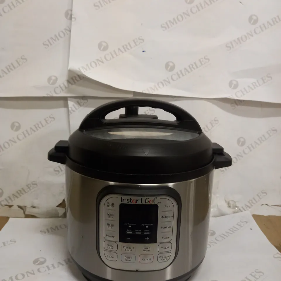 INSTANT POT DUO SMART PRESSURE COOKER