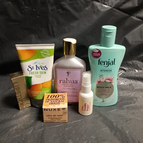 APPROXIMATEY 20 ASSORTED HEALTH AND BEAUTY PRODUCTS TO INCLUDE - ST IVES FRESH SKIN APRICOT BODY SCRUB - FENJAL BODY MILK AND COSY VANILLA SUGAR INTENSE BODY MIST