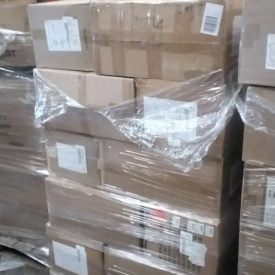 PALLET CONTAINING APPROXIMATELY 130 BRAND NEW DESIGNER WOMEN'S CLOTHES WHICH INCLUDE;JD WILLIAMS SWIMMING COSTUMES, TOPS ETC