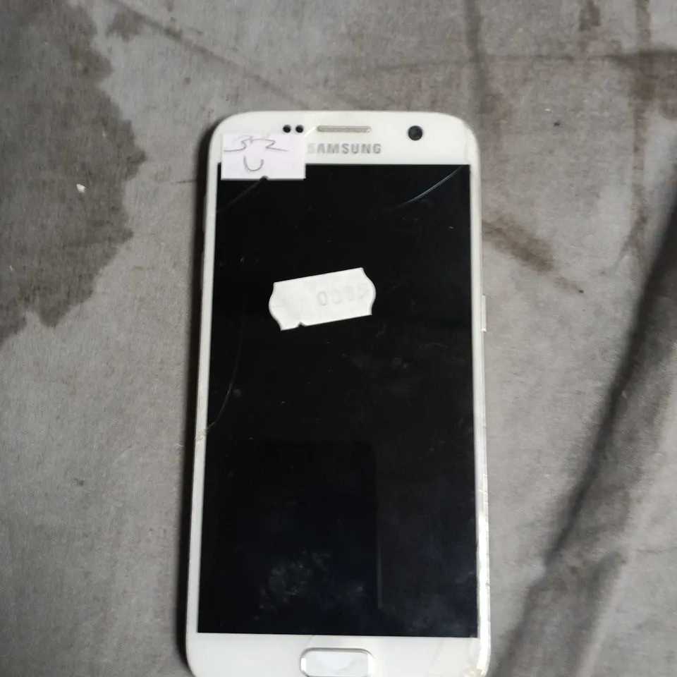 SAMSUNG GALAXY S7 SMARTPHONE – WHITE - SM-G930F