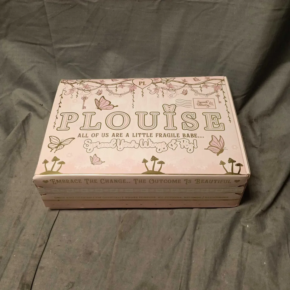 PLOUISE MYSTERY GIFT BOX. SEALED