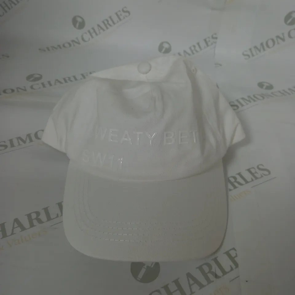SWEATY BETTY THE POWERHOUSE CAP IN WHITE