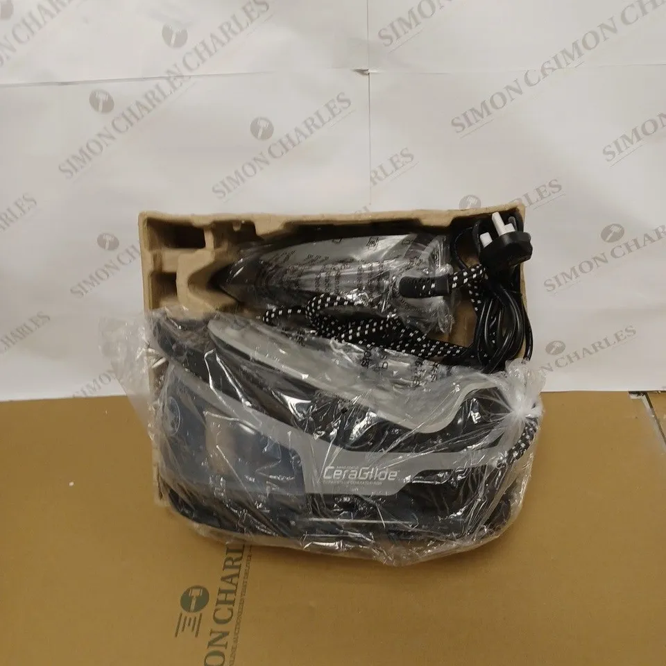 TOWER CERAGLIDE 2700W STEAM GENERATOR IRON
