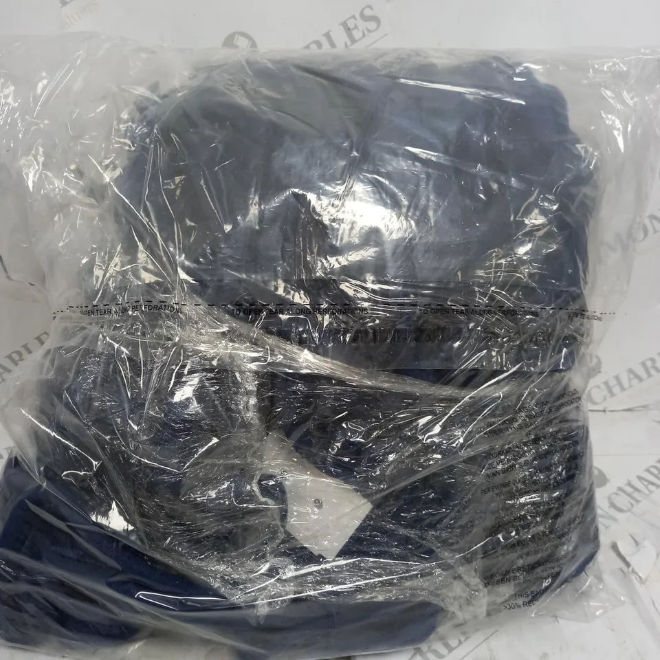 COZEE HOME HEATED PLUSH WEARABLE TV BLANKET IN NAVY