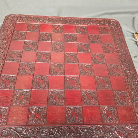 VINTAGE CHESSBOARD 