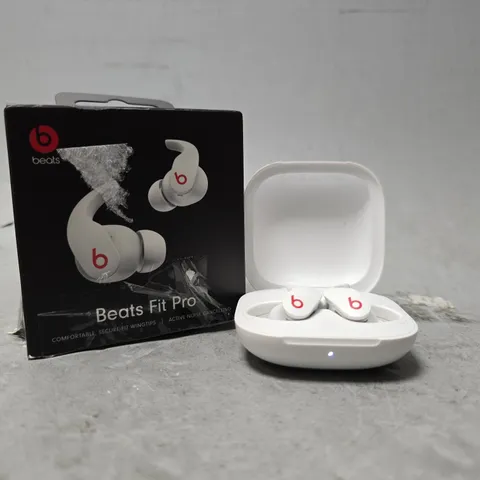 BOXED BEATS FIT PRO 