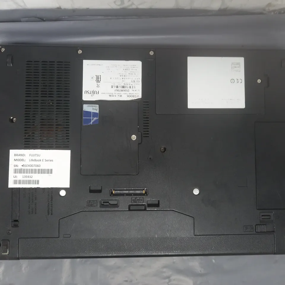 FUJITSU LIFEBOOK E SERIES 15 INCH I5-8250U 1.60GHZ